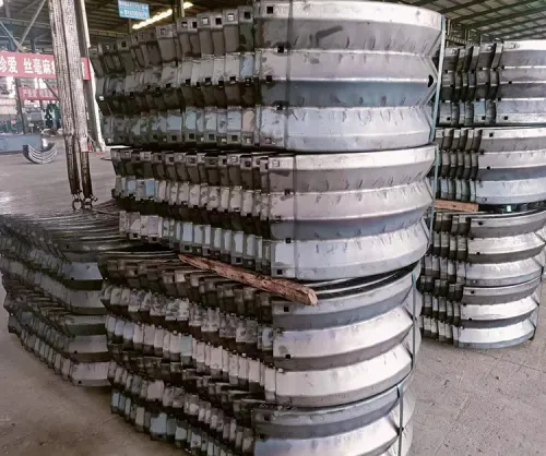 Corrugated steel tunnel liner