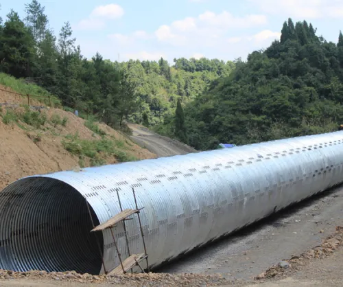 Assembled corrugated steel pipe