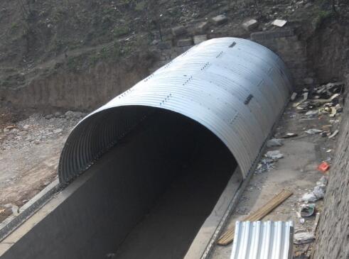 Corrugated steel culvert