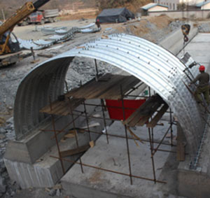 Corrugated metal arch, span 8 meters, applied to SongTong expressway