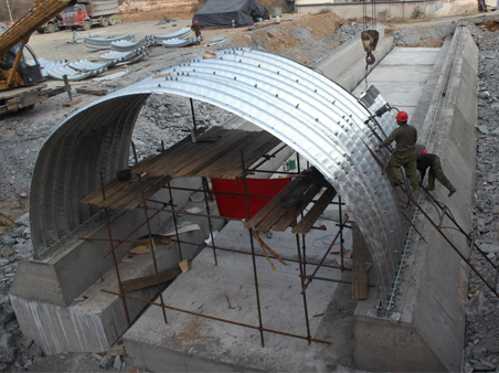 corrugated metal culvert