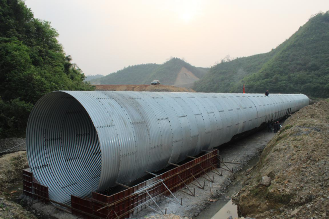 Corrugated steel drainage pipe