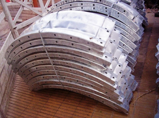 Tunnel liner