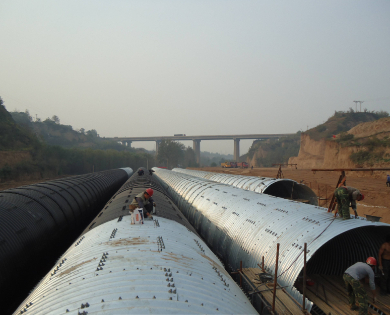 Corrugated  steel  sewer pipe