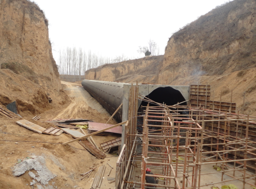 corrugated metal pipe culvert