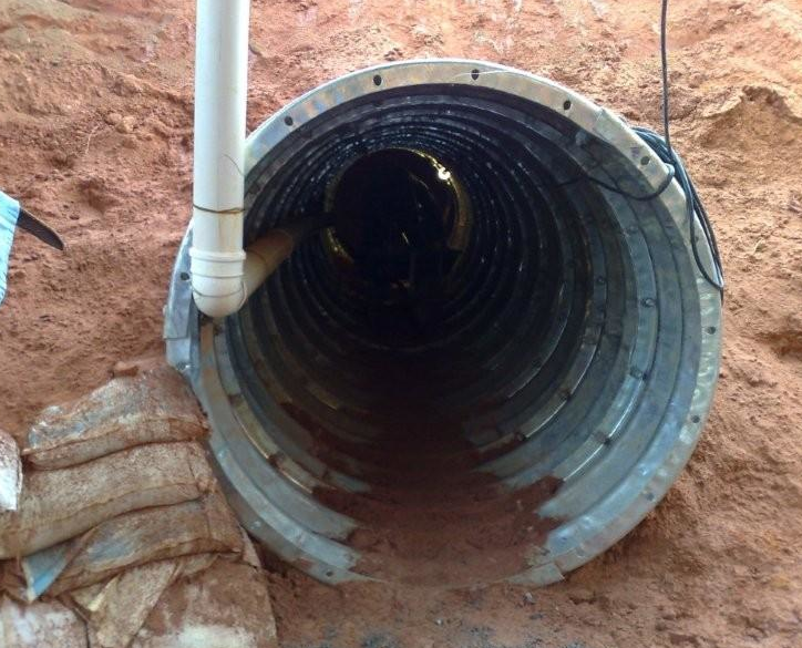 Corrugated steel tunnel liner