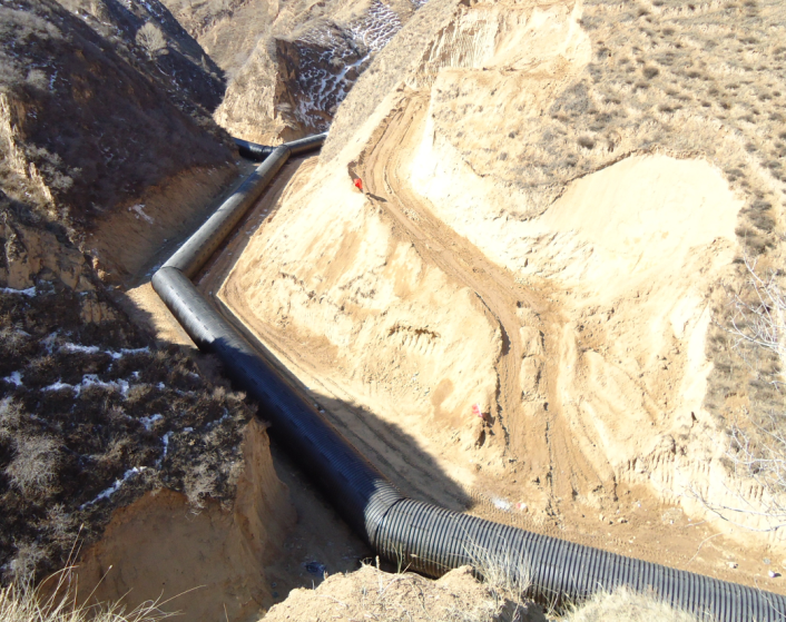 Anticorrosive corrugated steel pipe
